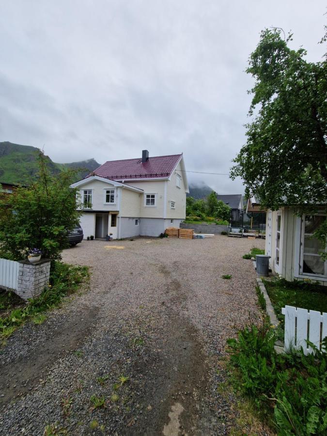 Your Place To Stay In Lofoten At Our Family House! Ballstad Eksteriør billede