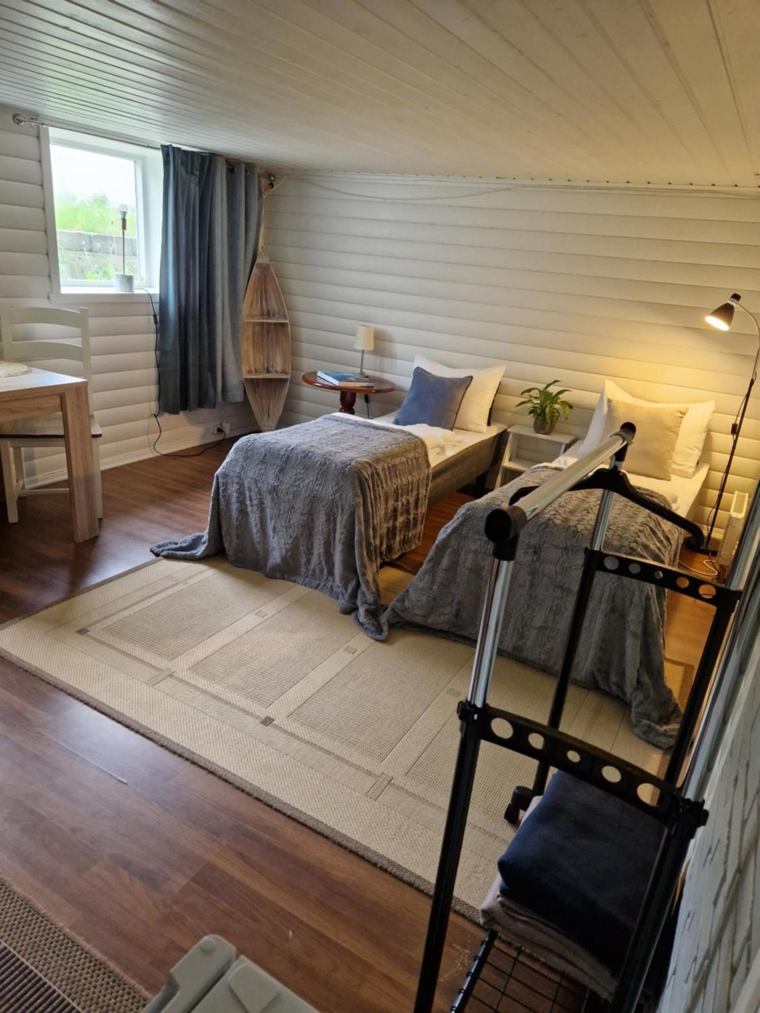 Your Place To Stay In Lofoten At Our Family House! Ballstad Eksteriør billede